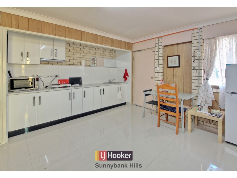 2 Pompadour Street, Sunnybank Hills QLD 4109