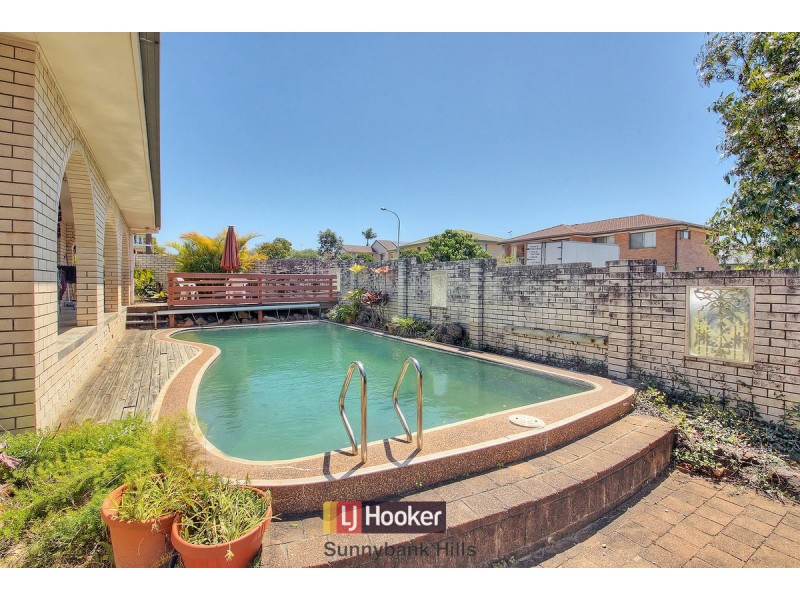 2 Pompadour Street, Sunnybank Hills QLD 4109