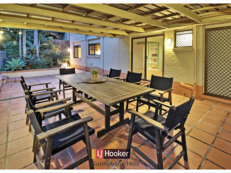 17 Booral Street, Sunnybank Hills QLD 4109