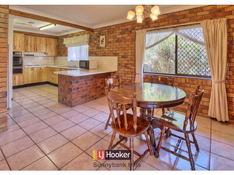 64 Chauvin Street, Robertson QLD 4109