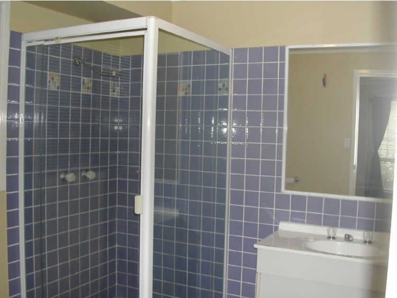 11 Swanbrook Place, Parkinson QLD 4115