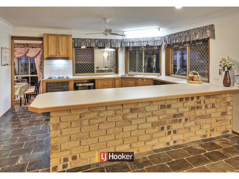 53 Gagarra Street, Eight Mile Plains QLD 4113