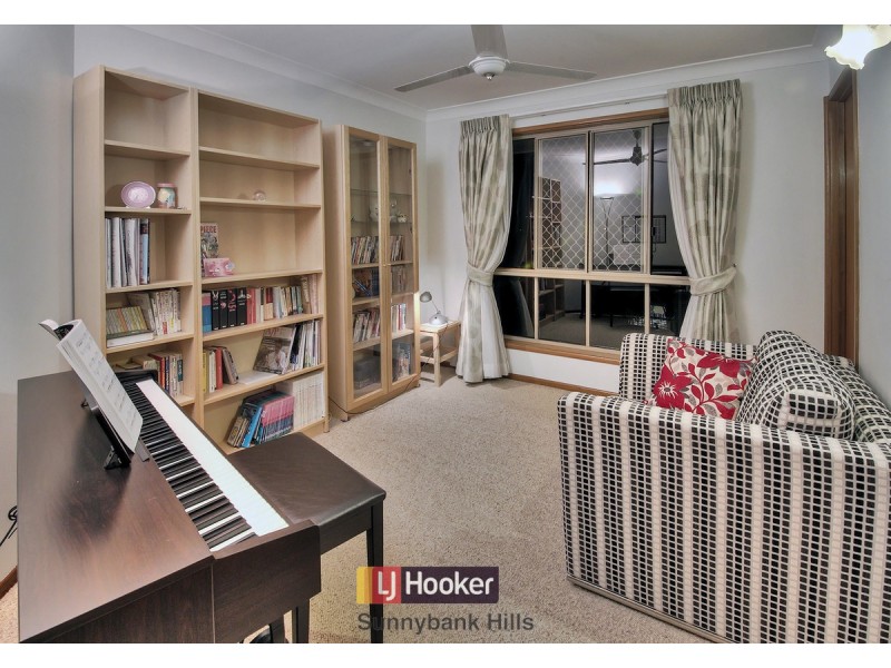 53 Gagarra Street, Eight Mile Plains QLD 4113