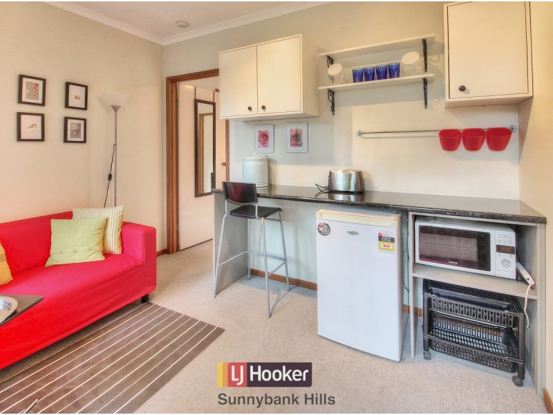 74 Casuarina Crescent, Calamvale QLD 4116