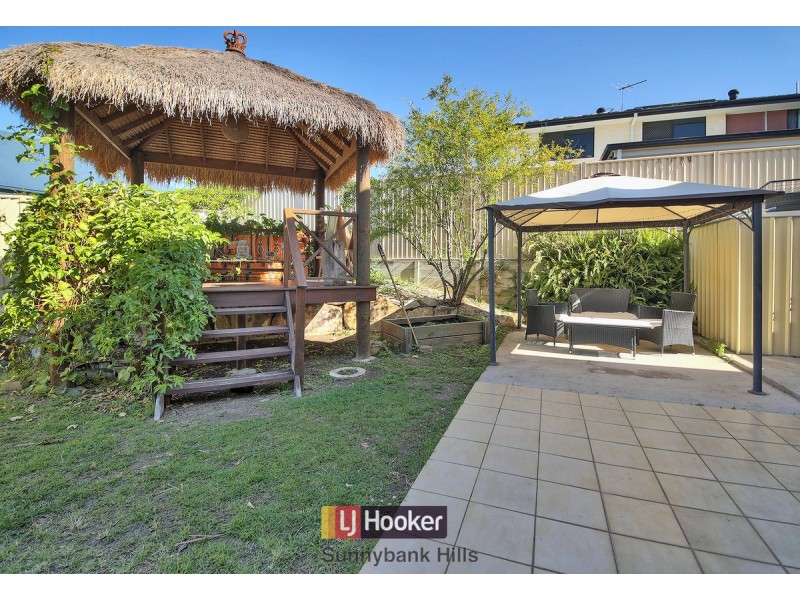 7 Young Place, Runcorn QLD 4113