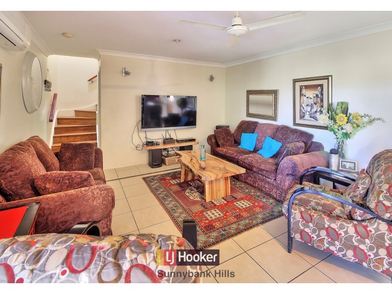 7 Young Place, Runcorn QLD 4113