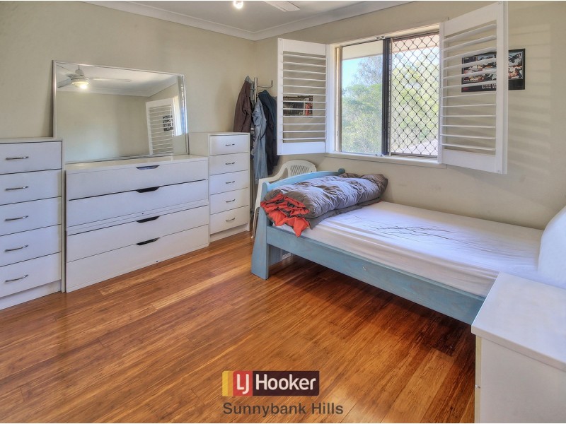 7 Young Place, Runcorn QLD 4113