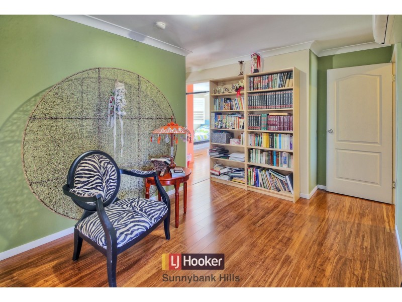 7 Young Place, Runcorn QLD 4113