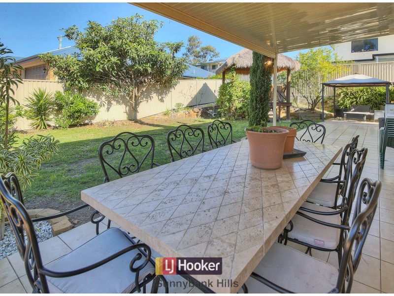 7 Young Place, Runcorn QLD 4113