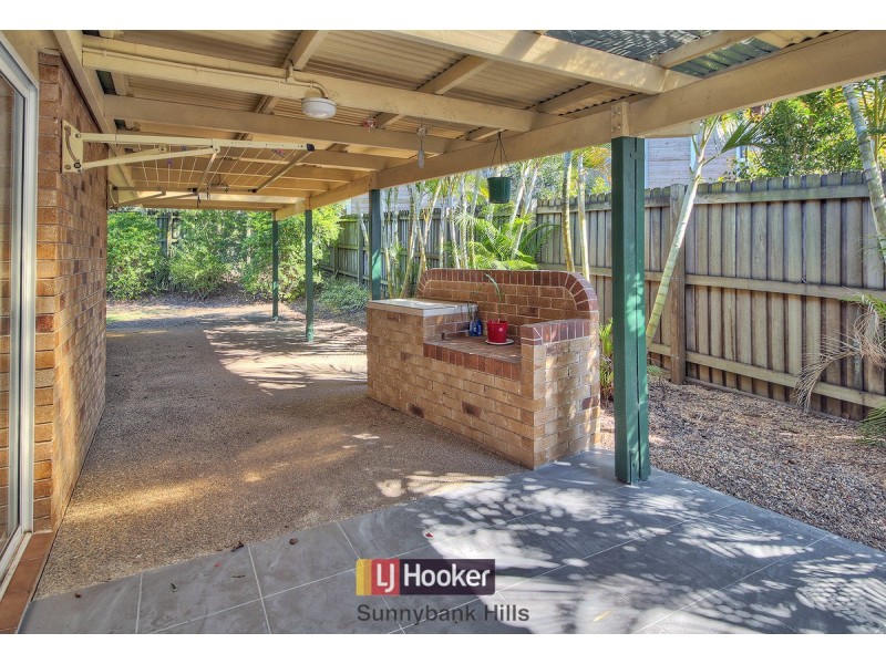 86 Candytuft Place, Calamvale QLD 4116