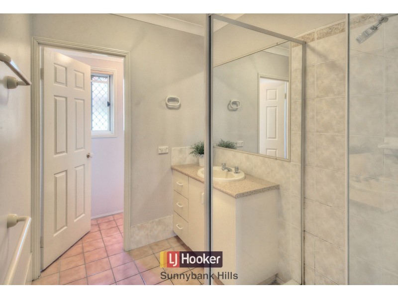 86 Candytuft Place, Calamvale QLD 4116