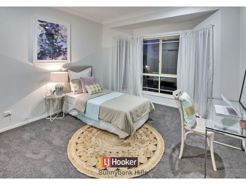 15 Lonsdale Close, Parkinson QLD 4115