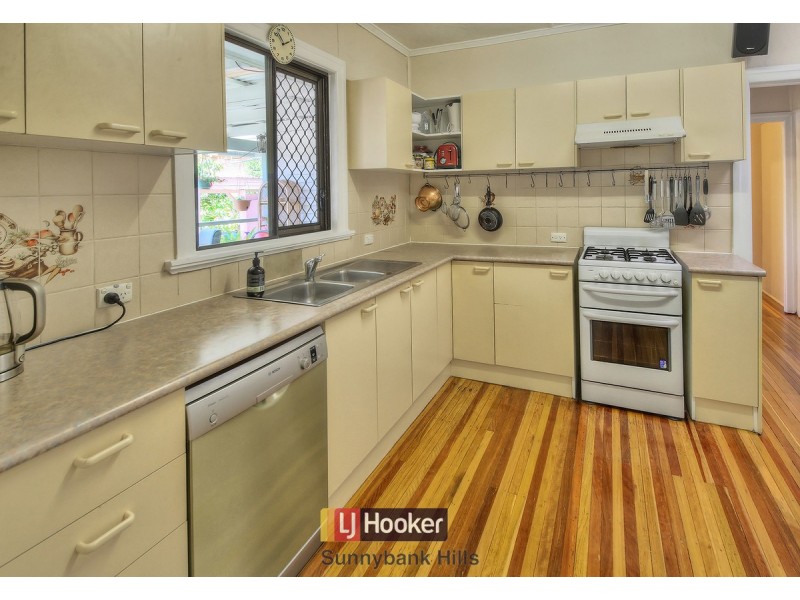 23 Joyce Street, Coopers Plains QLD 4108