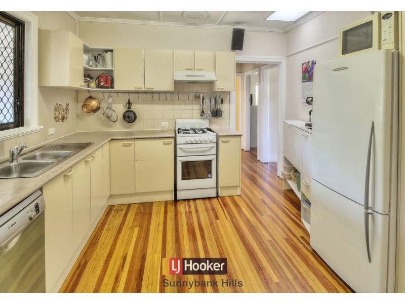 23 Joyce Street, Coopers Plains QLD 4108