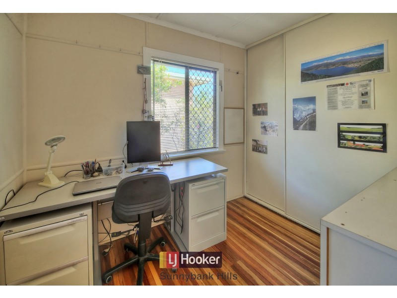 23 Joyce Street, Coopers Plains QLD 4108