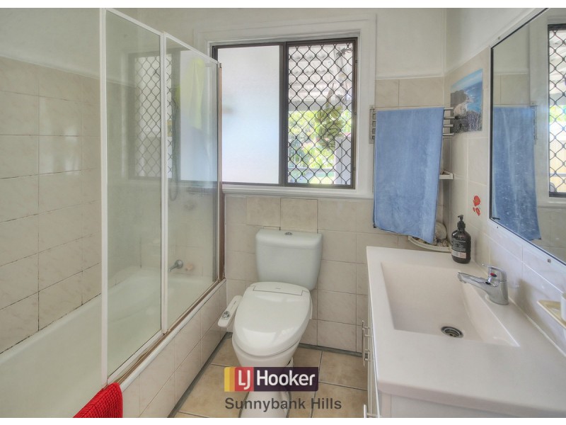 23 Joyce Street, Coopers Plains QLD 4108