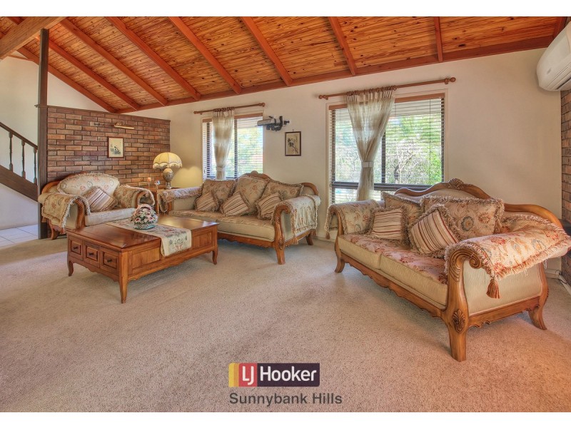 11 Firelight Street, Sunnybank Hills QLD 4109