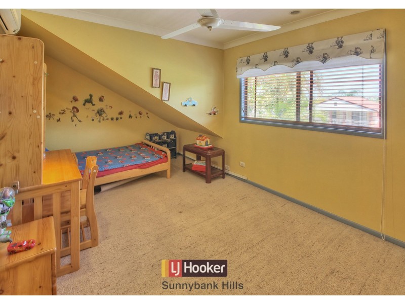 11 Firelight Street, Sunnybank Hills QLD 4109
