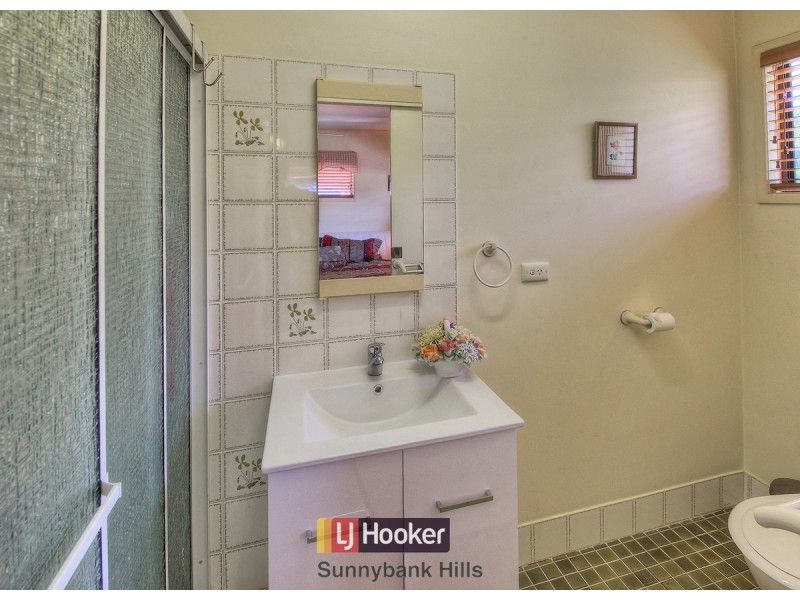 11 Firelight Street, Sunnybank Hills QLD 4109