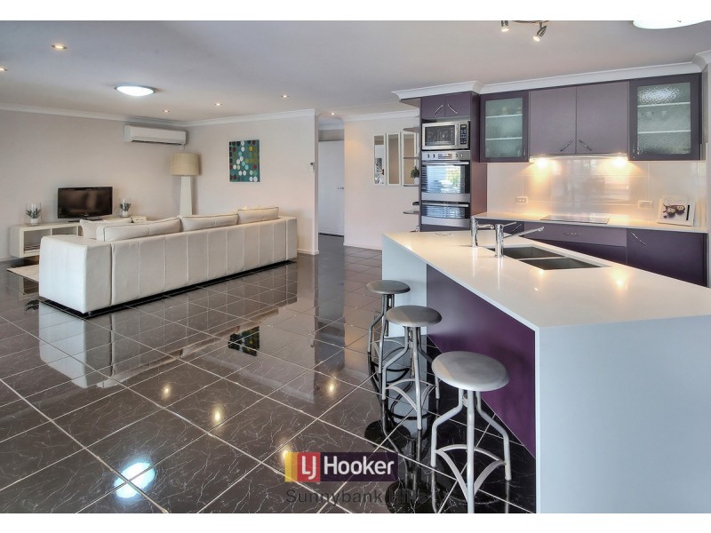 38 Raincliffe Place, Calamvale QLD 4116