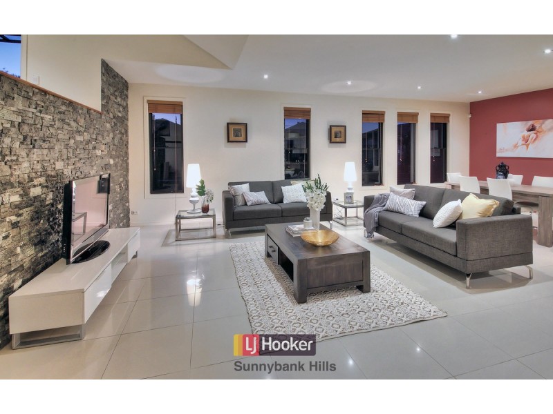 7 Avonlea Place, Eight Mile Plains QLD 4113