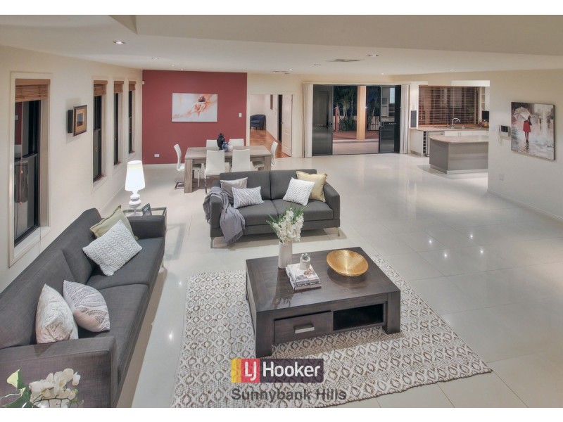 7 Avonlea Place, Eight Mile Plains QLD 4113