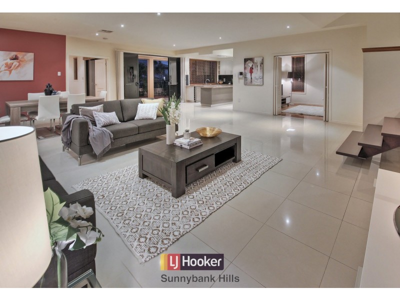 7 Avonlea Place, Eight Mile Plains QLD 4113