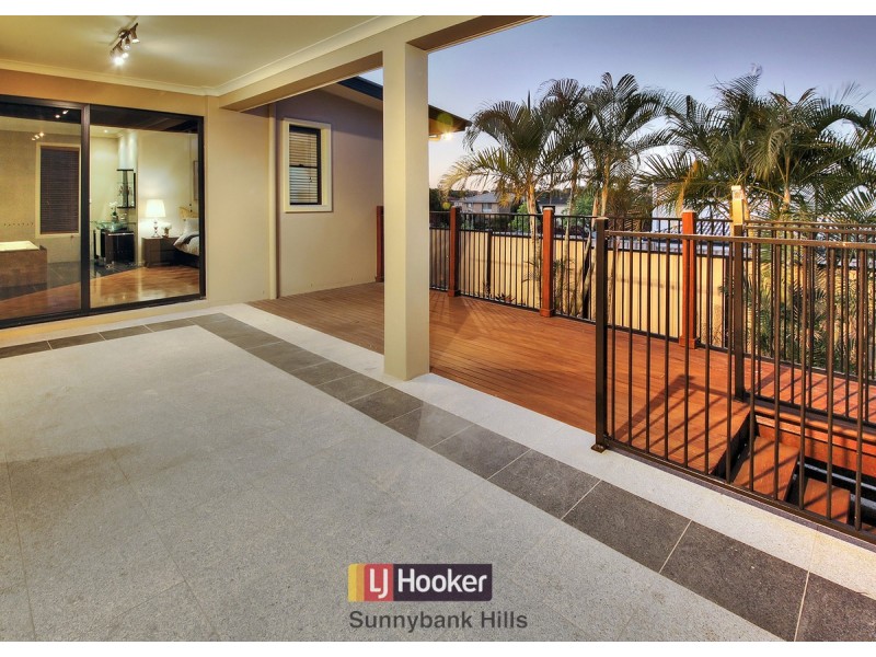 7 Avonlea Place, Eight Mile Plains QLD 4113