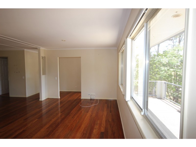 32 Sheridan Crescent, Shailer Park QLD 4128