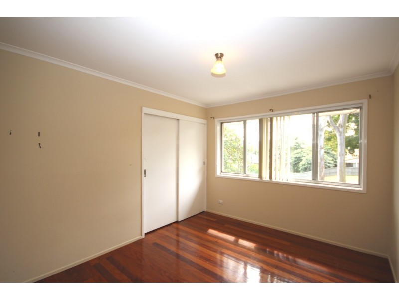 32 Sheridan Crescent, Shailer Park QLD 4128