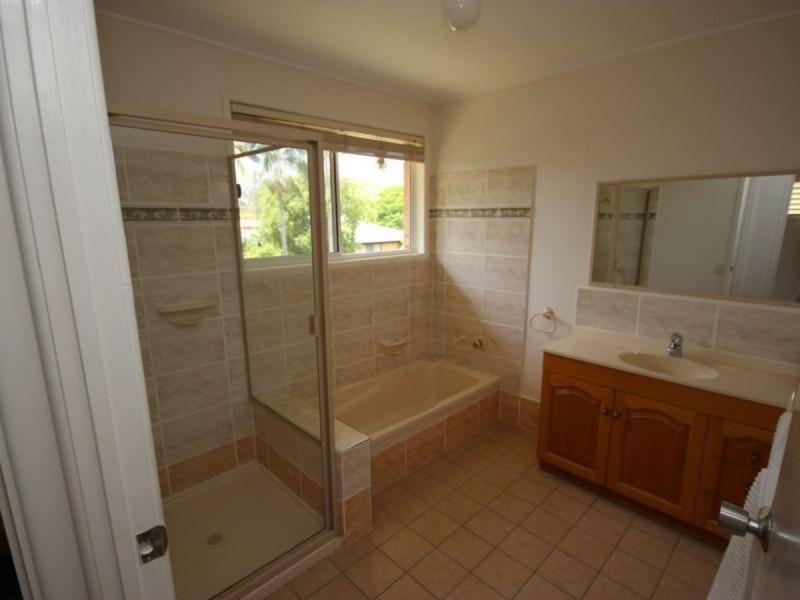 38 Lavinia Street, Sunnybank QLD 4109