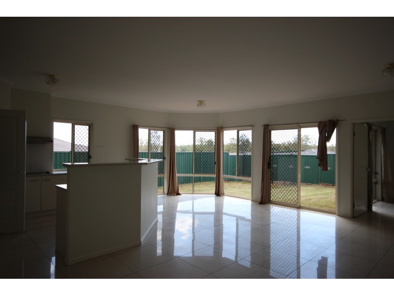 20 McGarry Street, Eight Mile Plains QLD 4113