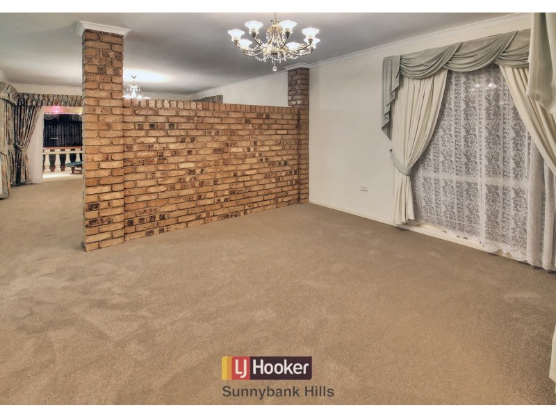 17 Golden Avenue, Calamvale QLD 4116