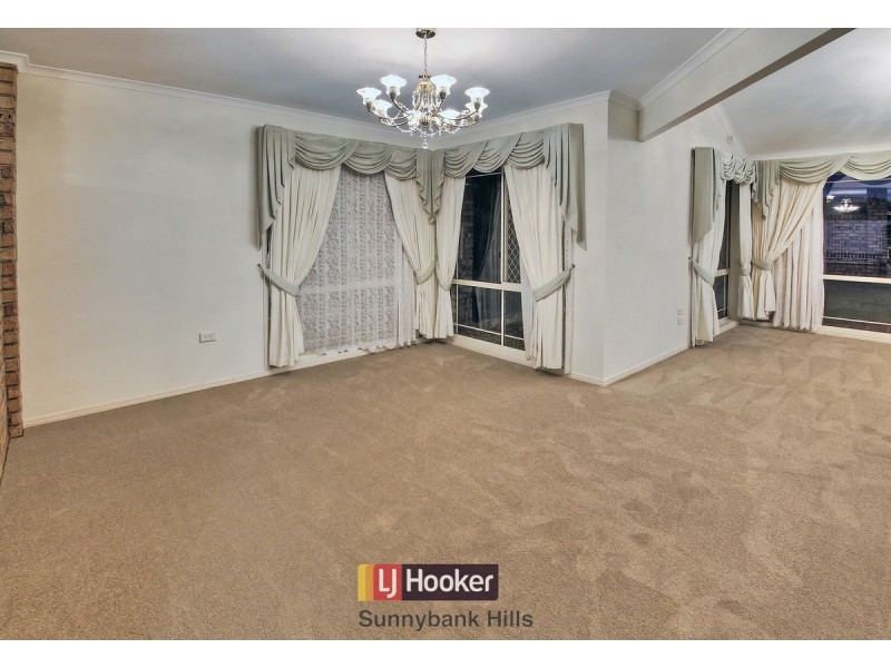 17 Golden Avenue, Calamvale QLD 4116