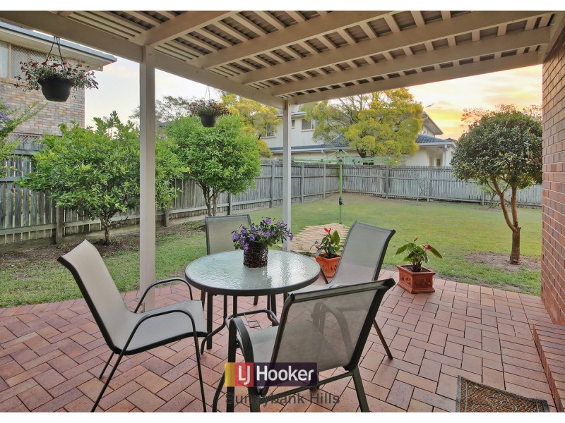 11 Poinciana Crescent, Stretton QLD 4116