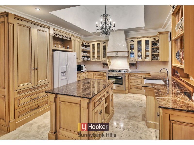 60 Dandelion Street, Eight Mile Plains QLD 4113