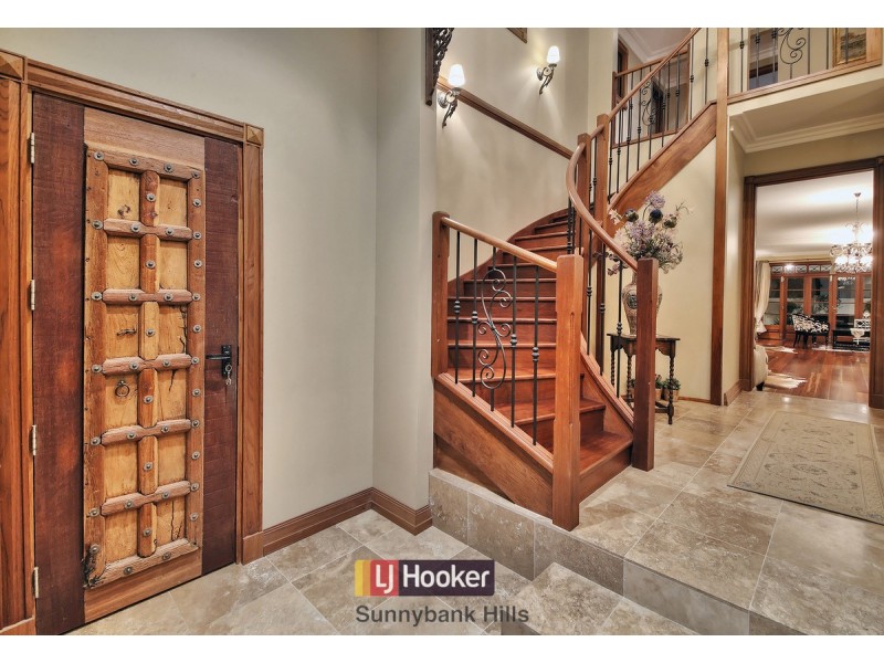 60 Dandelion Street, Eight Mile Plains QLD 4113