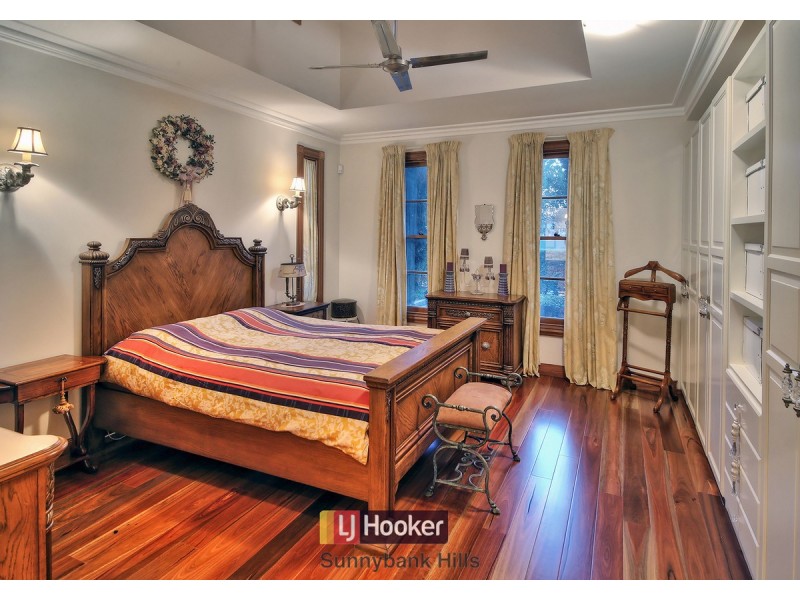 60 Dandelion Street, Eight Mile Plains QLD 4113