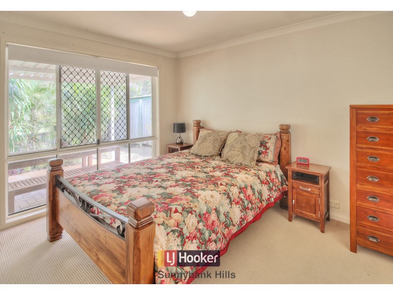 20 Hillburn Street, Runcorn QLD 4113