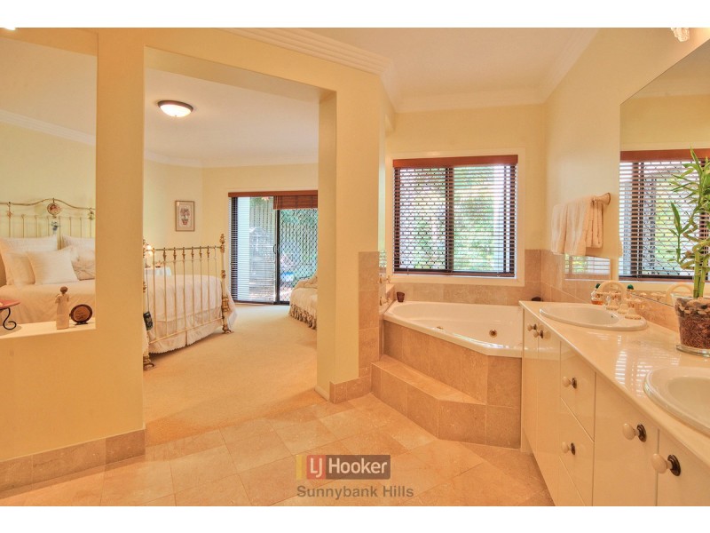 55 Springvale Circuit, Underwood QLD 4119