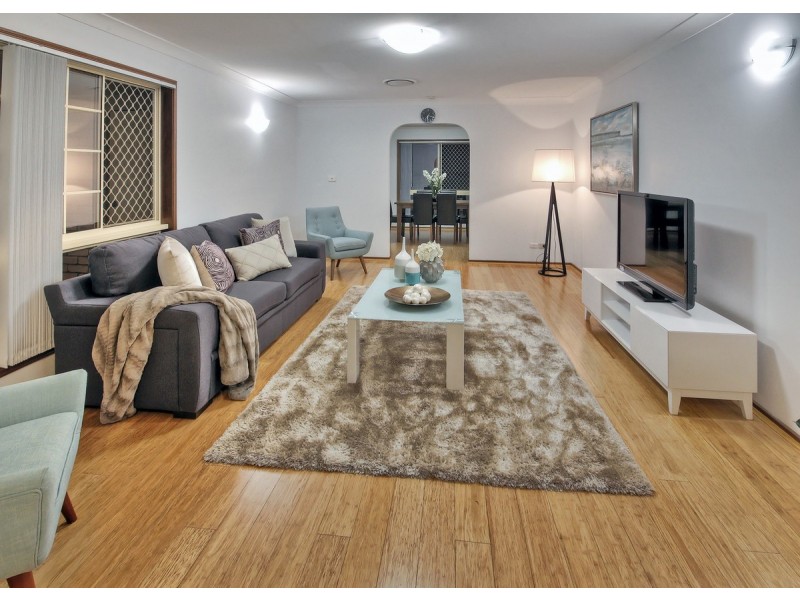 73 Bordeaux Street, Eight Mile Plains QLD 4113