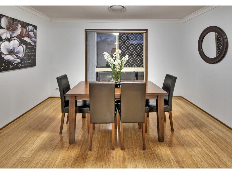 73 Bordeaux Street, Eight Mile Plains QLD 4113