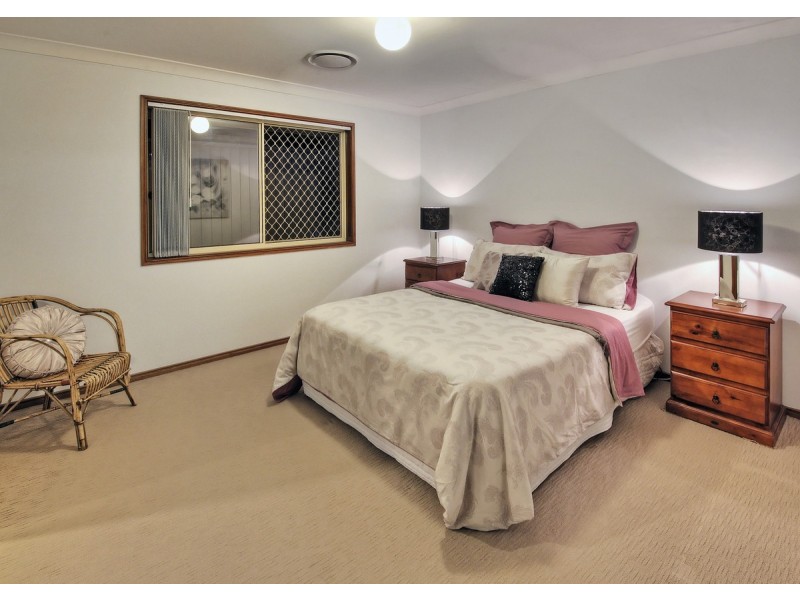 73 Bordeaux Street, Eight Mile Plains QLD 4113