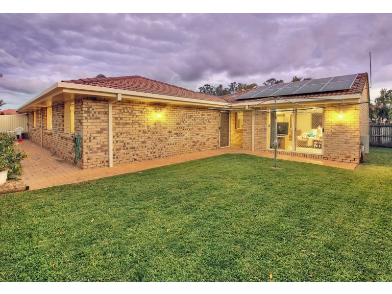73 Bordeaux Street, Eight Mile Plains QLD 4113