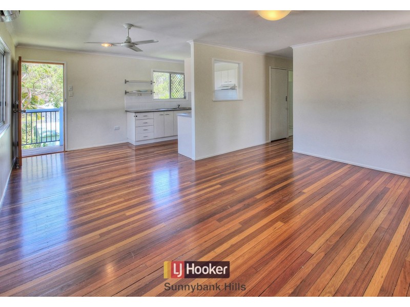 26 Mactay Street, Woodridge QLD 4114