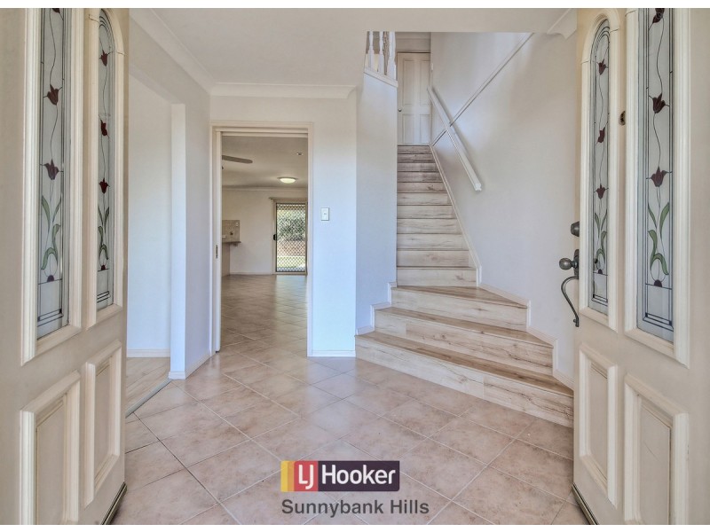 10 Tulipwood Place, Stretton QLD 4116