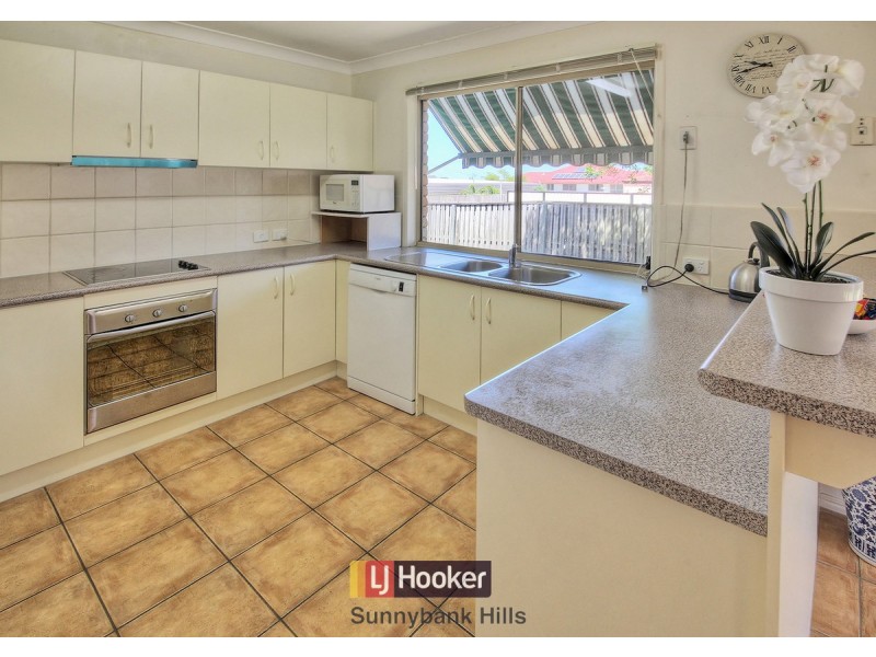 21/15 Parnassus Street, Robertson QLD 4109