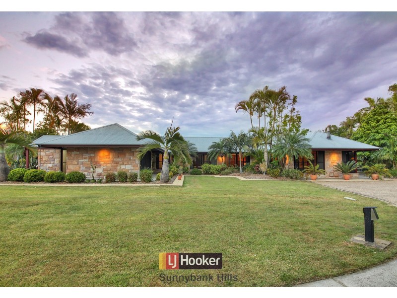 24 Dance Crescent, Eight Mile Plains QLD 4113