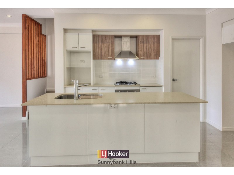 10 Diligent Place, Runcorn QLD 4113