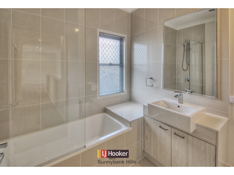 10 Diligent Place, Runcorn QLD 4113